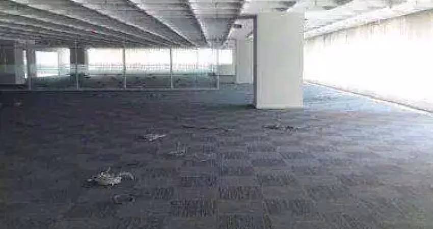 Laje corporativa (2.844m²), 19 banheiros, 28 vagas. referência para grandes empresas