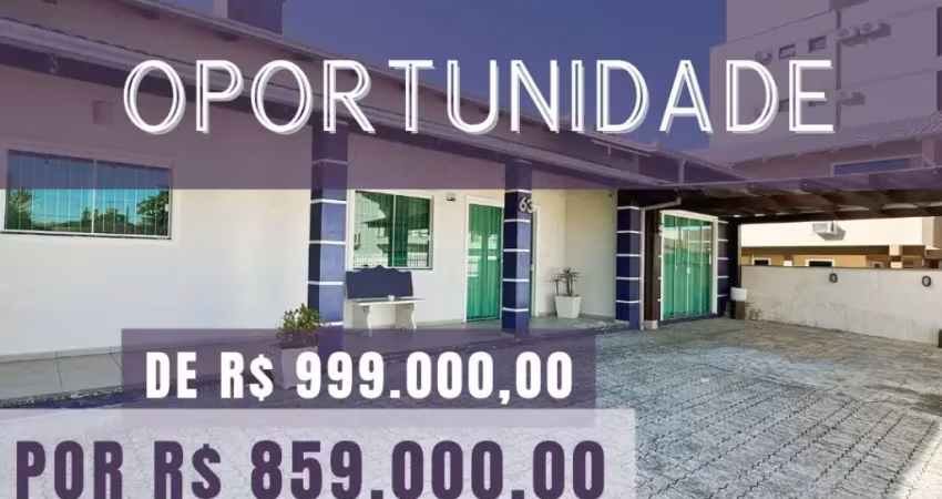 Casa à venda no centro de barra velha! conforto, espaço e a 250 metros da praia!