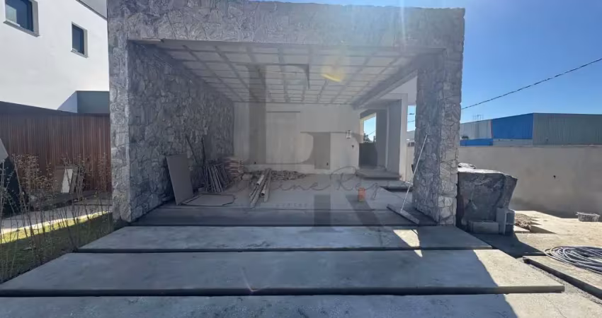 Casa de luxo na glória | 3 suítes | 2 vagas | 331,60m² de sofisticação em joinville-sc!