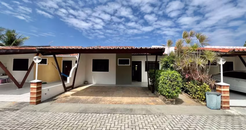 Exclusiva! casa plana com deck privativo em condomínio no josé de alencar