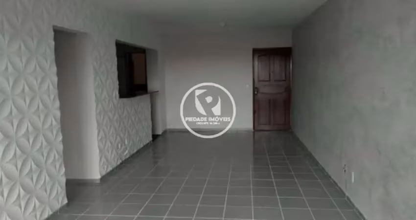 Apartamento com 131m² Para Vender com 4 quartos sendo 1 suítes no bairro Candeias em Jaboatão Dos Guararapes