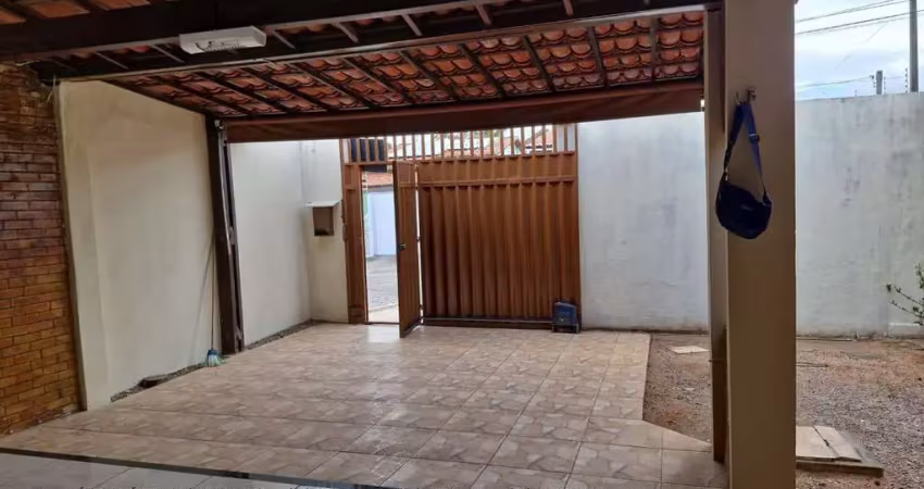 Casa para Venda em Parnamirim, NOVA PARNAMIRIM, 3 dormitórios, 1 suíte, 2 banheiros, 2 vagas