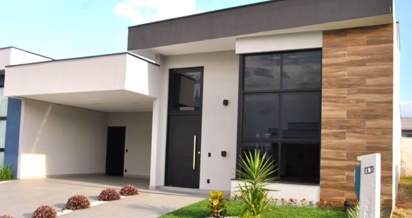 Belíssima  casa térrea no condomínio Dona Lucila em Indaiatuba