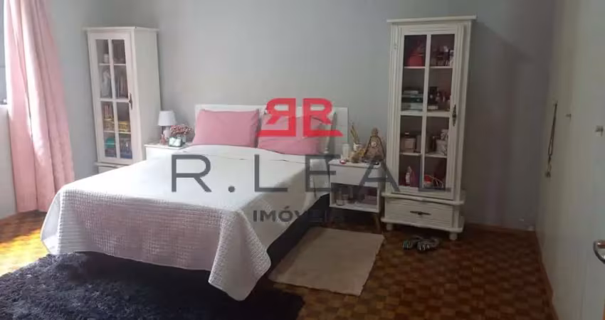 Casa com 4 quartos para alugar na Vila Silva Pinto, Bauru 