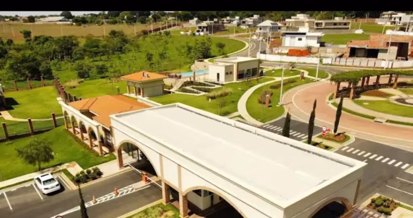 Condomínio villagio toscana  terrono 361m2 sobrando com 273m2  - 3 suítes plenas, uma com hidromassagem e clouset  - sala ampla