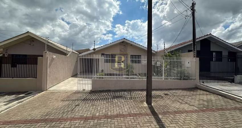 Casa para Venda em Guarapuava, São Cristovão, 2 dormitórios, 1 suíte, 2 vagas