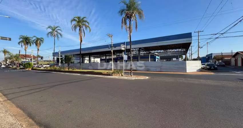 Imóvel de 800m será construído de acordo com o seu projeto