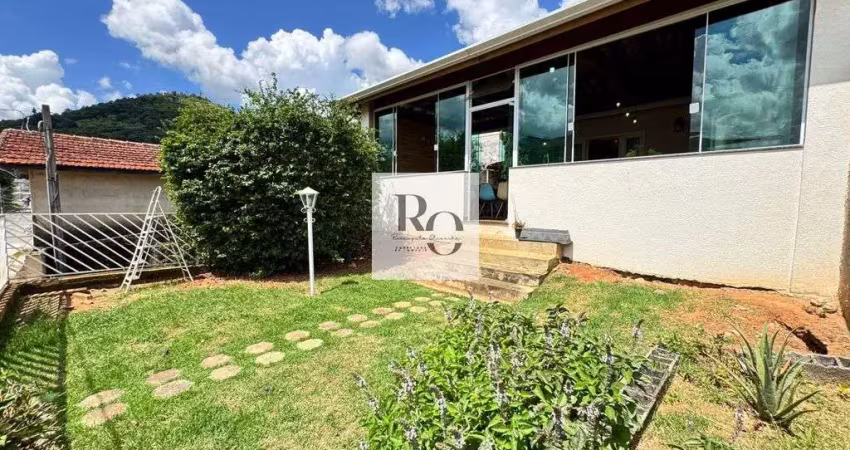 Oportunidade casa com 2 dormitórios, terreno de 300 metros por r$ 590.000
