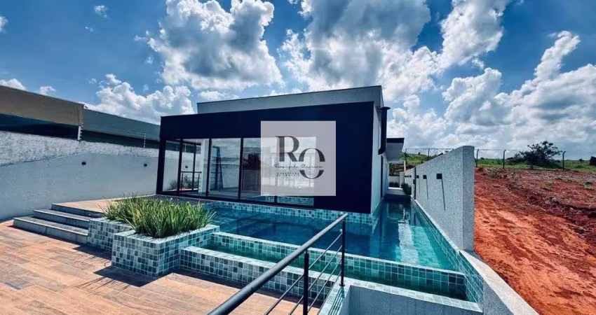 Na compra dessa linda casa de alto padrão ganhe os planejados nas áreas frias