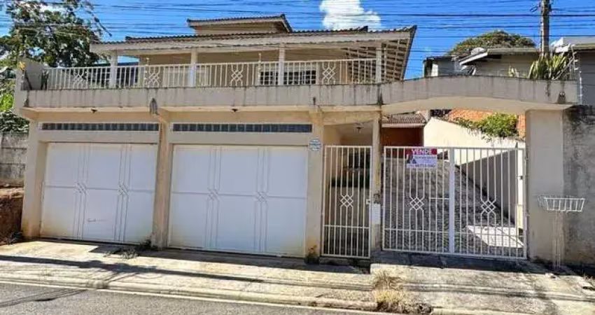Casa térrea com 260,97 metros construídos por r$ 699.900 jdim maristela/ atibaia