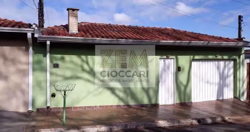 Casa com 3 quartos à venda no Centro, São Simão 