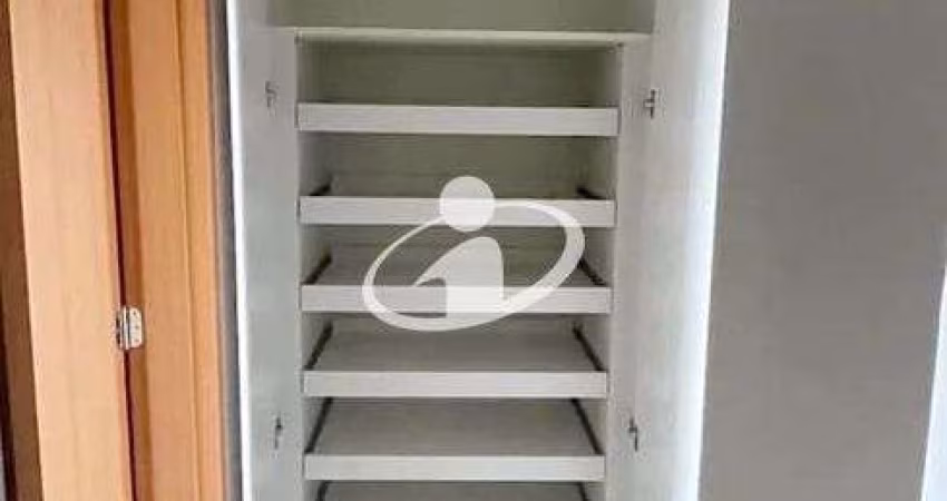 Apartamento com 3 quartos para alugar no Presidente Roosevelt, Uberlândia 