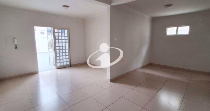 Casa com 3 quartos para alugar na Nossa Senhora Aparecida, Uberlândia 