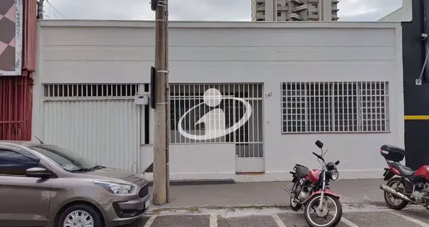 Casa comercial com 2 salas para alugar na Nossa Senhora Aparecida, Uberlândia 
