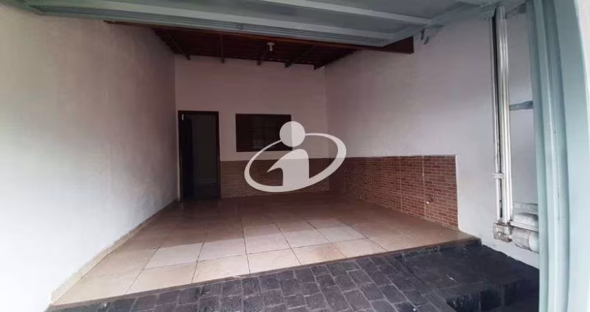 Casa com 3 quartos para alugar no Jaraguá, Uberlândia 