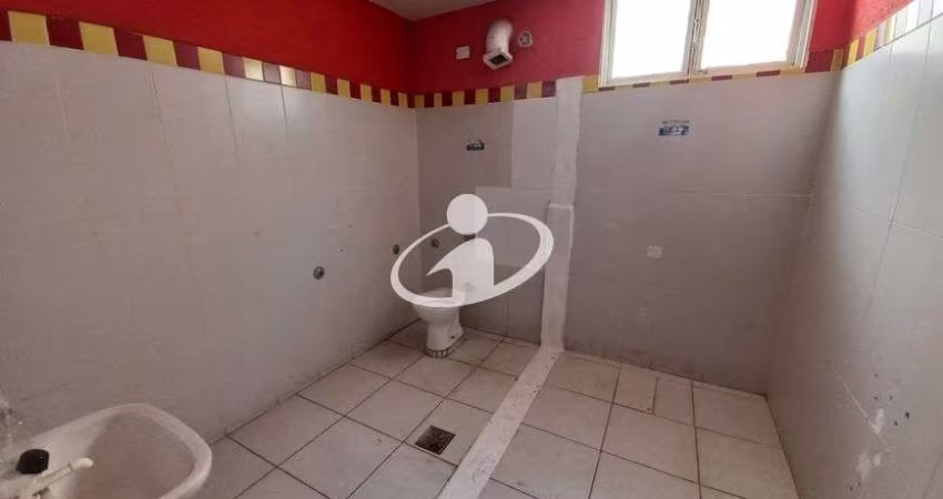 Casa comercial com 3 salas para alugar no Tabajaras, Uberlândia 