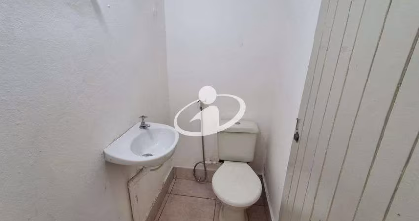 Casa com 3 quartos para alugar no Presidente Roosevelt, Uberlândia 
