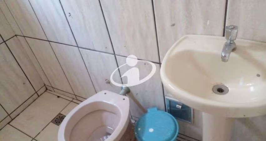 Casa com 3 quartos para alugar no Shopping Park, Uberlândia 
