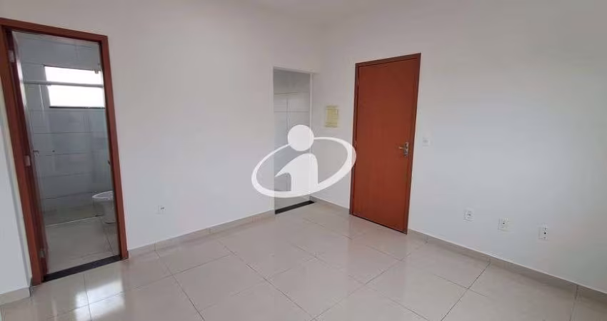 Apartamento com 2 quartos para alugar no Jardim Europa, Uberlândia 