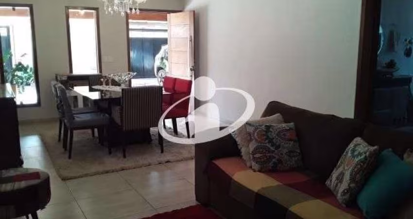 Casa com 3 quartos à venda no Morada Nova, Uberlândia 