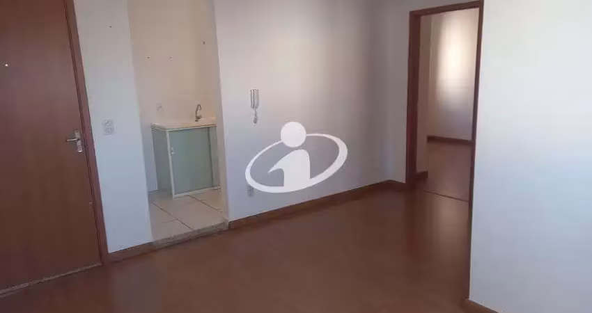 Apartamento com 2 quartos para alugar no Grand Ville, Uberlândia 
