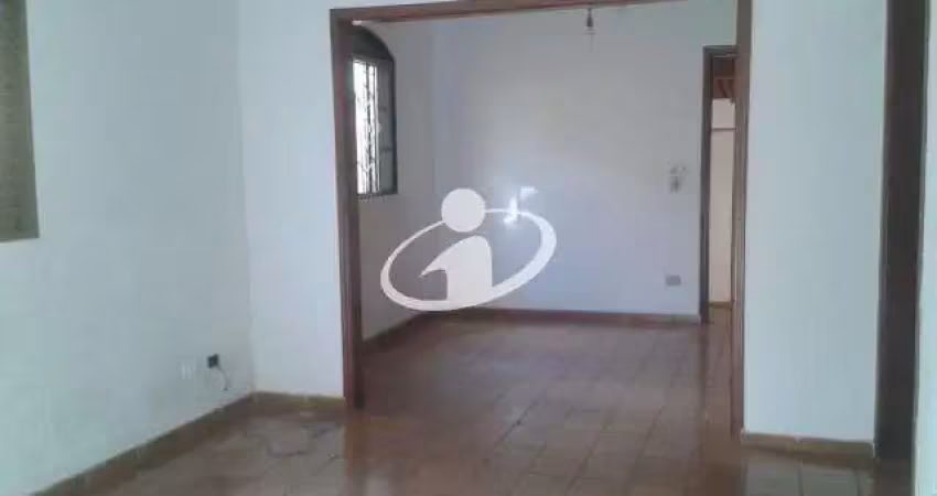 Casa com 3 quartos à venda no Planalto, Uberlândia 