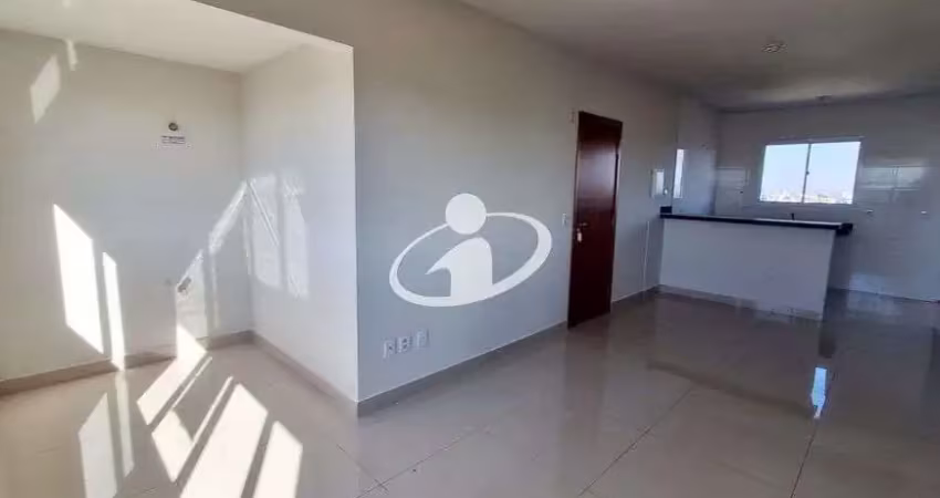 Apartamento com 2 quartos para alugar no Tibery, Uberlândia 