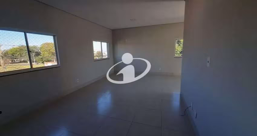 Apartamento com 2 quartos para alugar no Santa Rosa, Uberlândia 