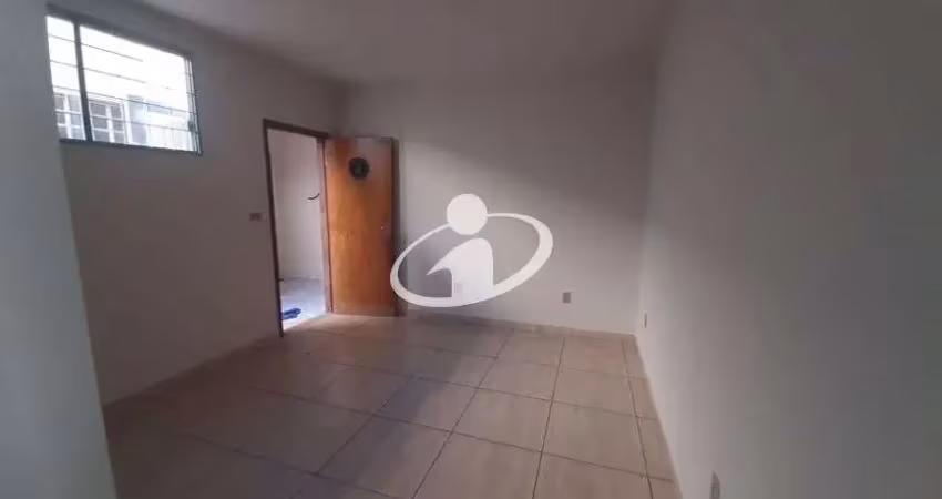 Apartamento com 2 quartos para alugar no Marta Helena, Uberlândia 