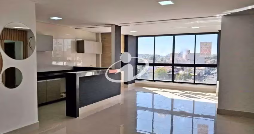 Apartamento com 3 quartos para alugar em Granada, Uberlândia 