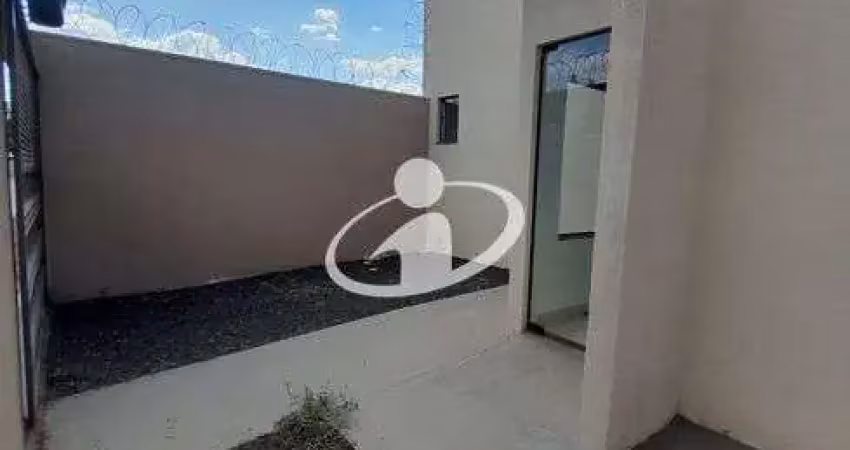Casa com 2 quartos para alugar no Shopping Park, Uberlândia 