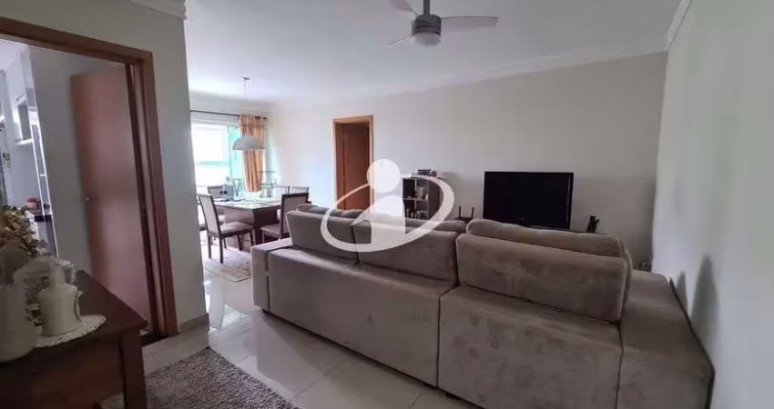 Apartamento com 3 quartos para alugar no Santa Mônica, Uberlândia 