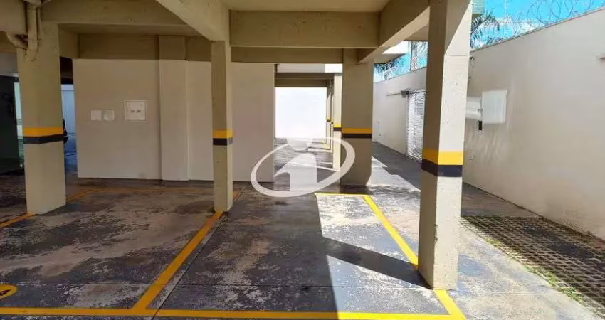 Apartamento com 3 quartos para alugar no Bosque dos Buritis, Uberlândia 