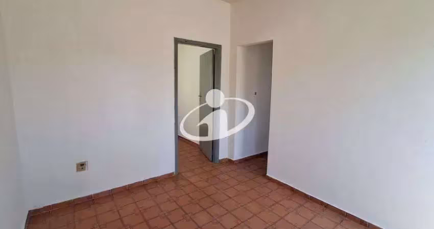 Casa com 2 quartos para alugar no Cazeca, Uberlândia 