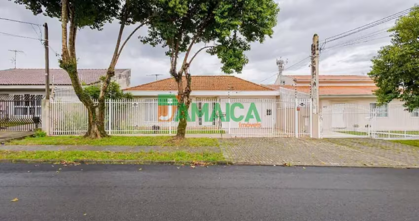 Casa com 03 dormitórios para locação na rua câmara junior - jardim das américas - 2618
