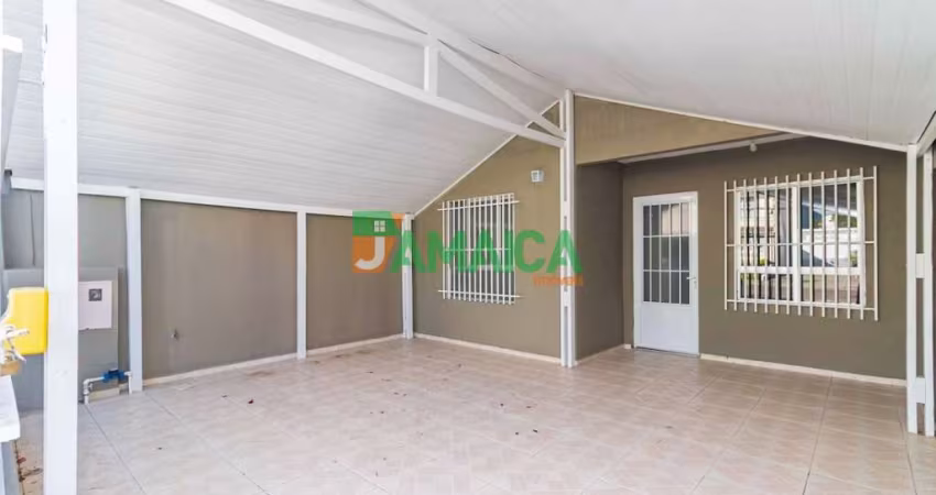 Casa para venda no Jardim das Américas com 03 quartos - 5238