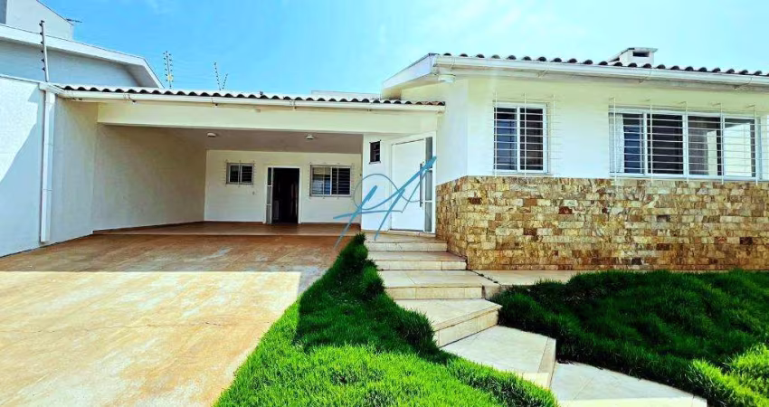 Casa à venda em Maringá, Zona 05, com 4 quartos, com 327.93 m²