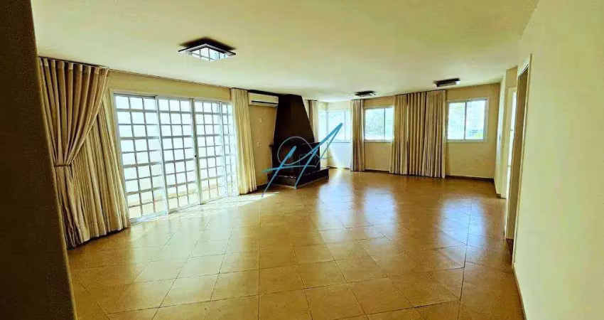 Casa à venda em maringá, zona 05, com 4 quartos, com 327.93 m²