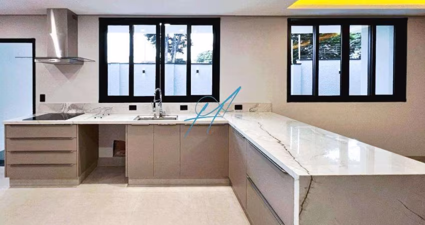 Casa à venda em Maringá, Zona 02, com 4 quartos, com 200 m²