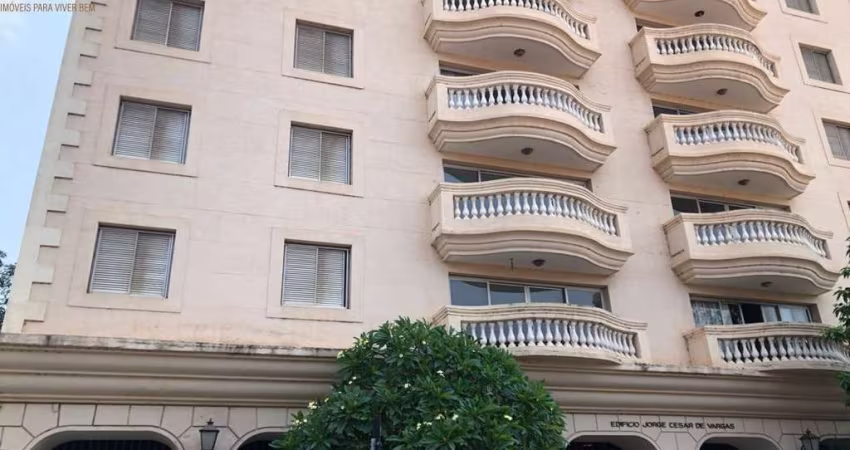 Apartamento confortável, no centro