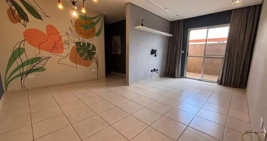 Apartamento garden, dois dormitórios, duas vagas, com excelente localização no bairro alto