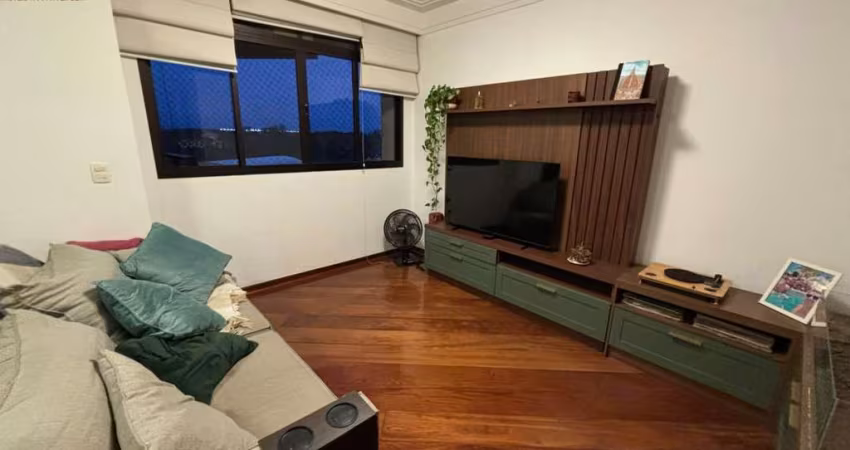 Apartamento impecável e pronto para morar, com localização privilegiada e linda vista panorâmica. Bairro: São Judas