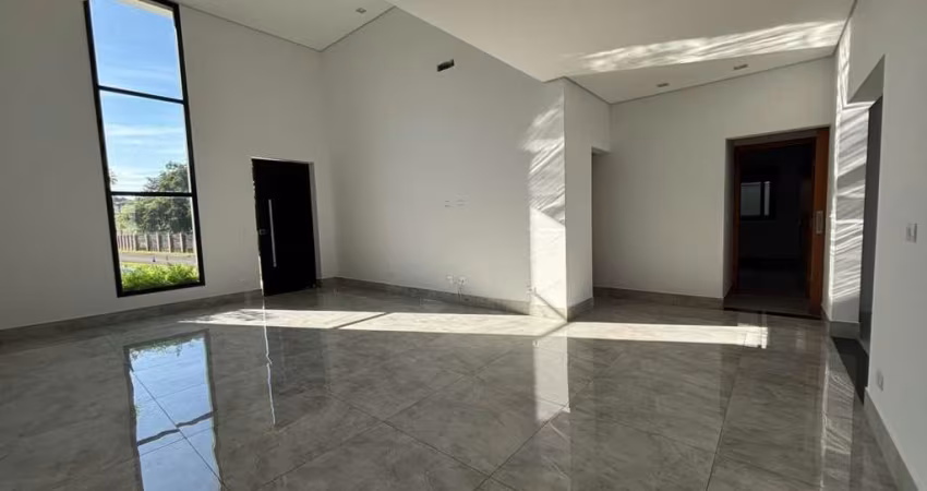 Casa NOVA, 3 suítes, com piscina, em condomínio muito charmoso. Bairro Conceição