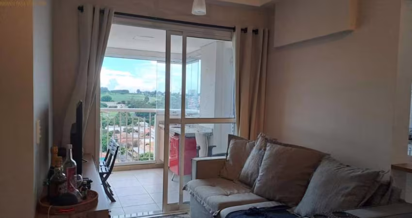 Apartamento andar alto, impecável, completo de armários, pronto para morar. Bairro: Vila Independência