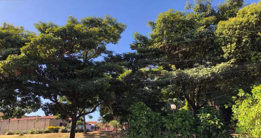 Terreno plano bem localizado no bairro Mário Dedini