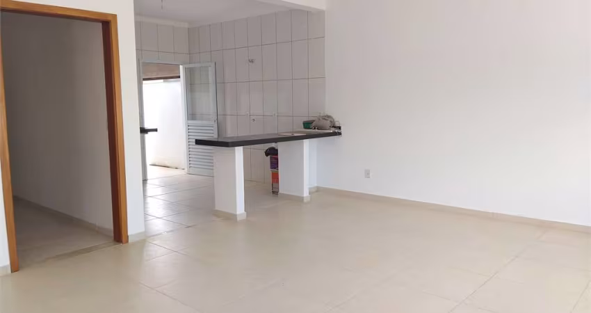 Casa com 3 quartos à venda em Santa Claudina - SP