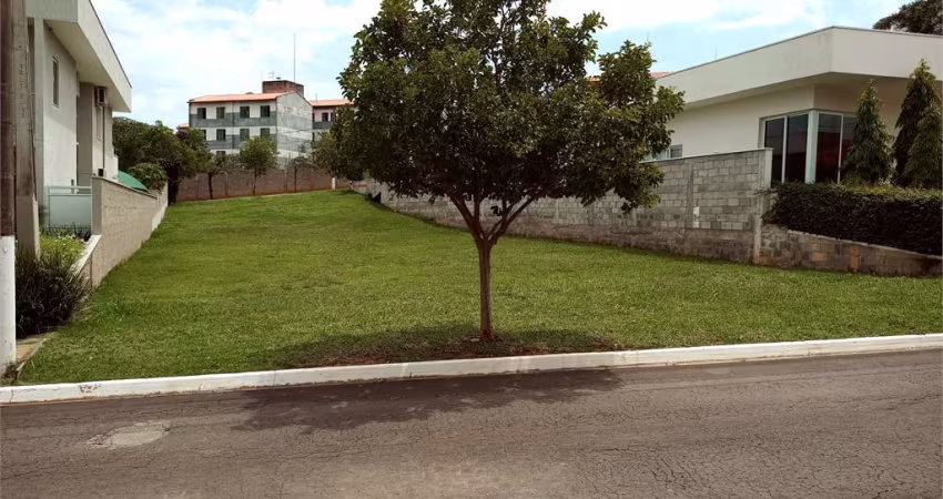 Terreno à venda em Bosque - SP