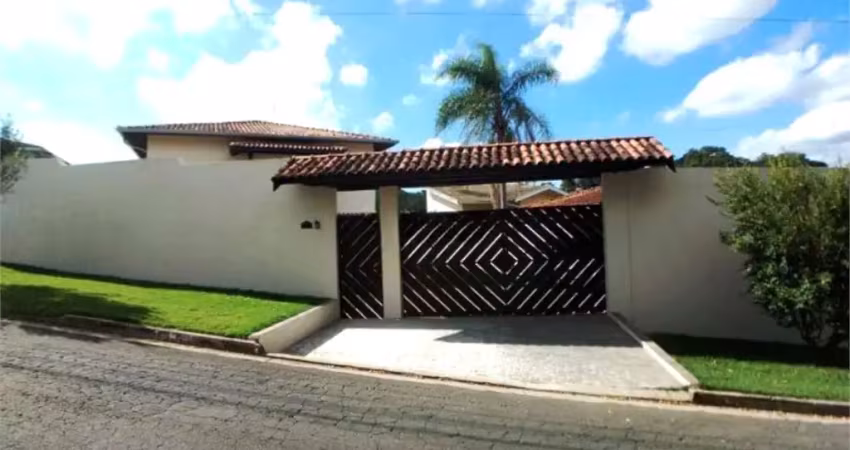 Casa com 3 quartos à venda em Vista Alegre - SP