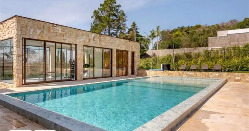 Casa  à venda com 7 quartos, sendo 7 suítes,  no condomínio clube de campo valinhos, valinhos - sp