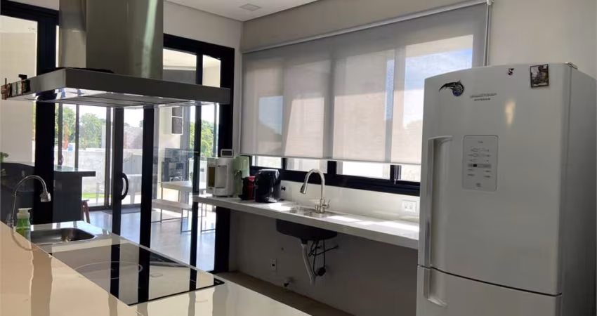 Condomínio com 3 quartos à venda em Prata - SP